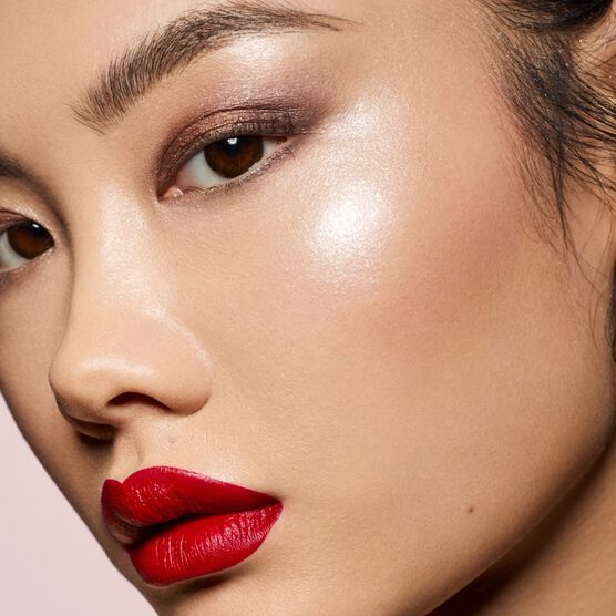 FENTY      DIAMOND BOMB  VEIL CARA